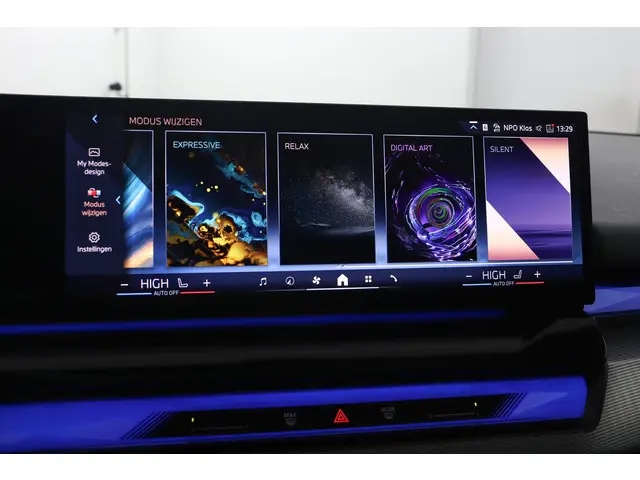 BMW 5 Serie Touring 520i 2025 Benzine 59