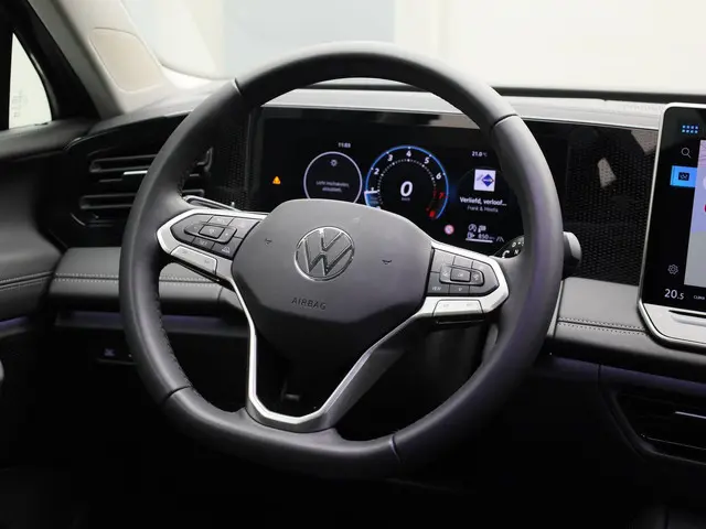 Volkswagen Tiguan 1.5eTSI/130PK Life DSG 2024 Benzine 39