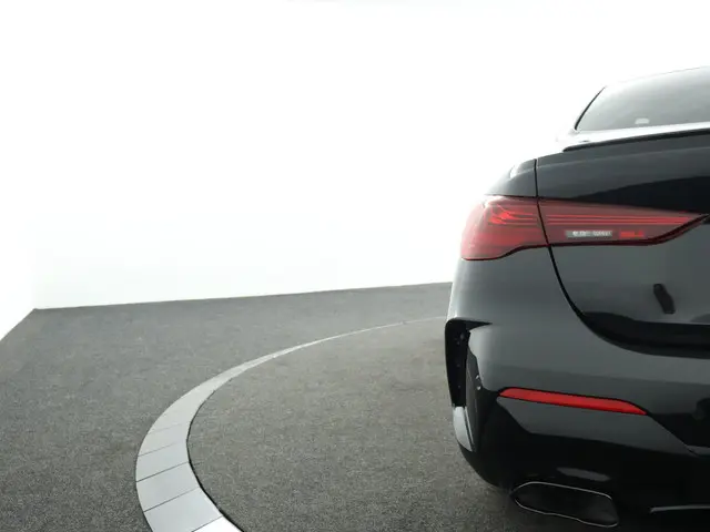 BMW 4 Serie Coupé M440i xDrive 2026 Benzine 32