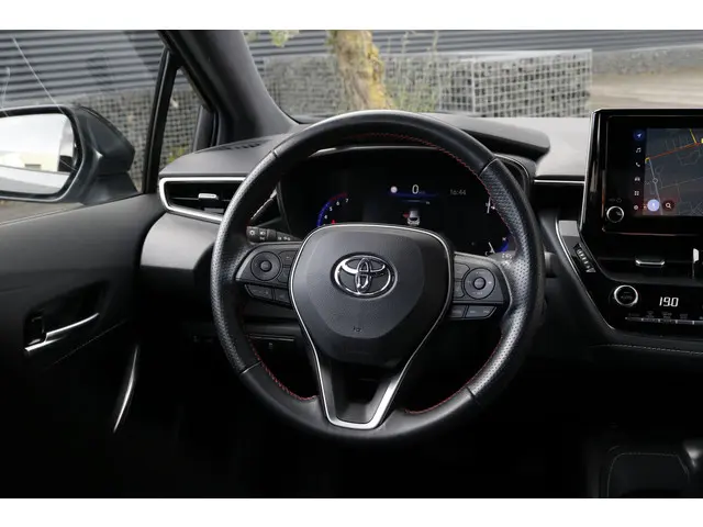Toyota Corolla 1.8 Hybrid GR-Sport 2023 Hybride Benzine 22