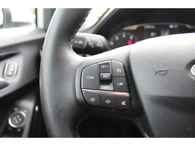 Ford Puma 1.0 Hybride Titanium X 2021 Benzine 19