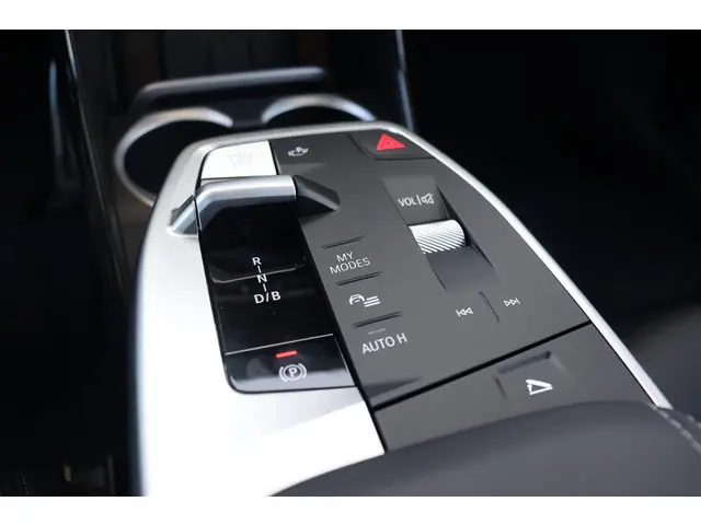 BMW iX1 eDrive20 67 kWh 2025 Elektrisch 27