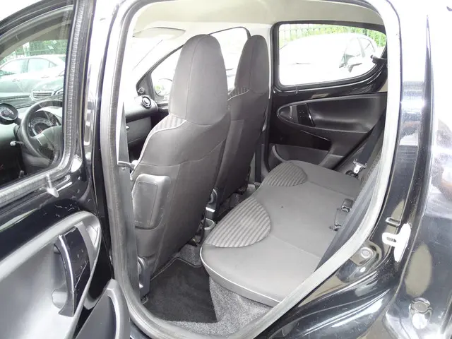 Peugeot 107 1.0 Envy AIRCO/BT/5 DEURS 2014 Benzine 8