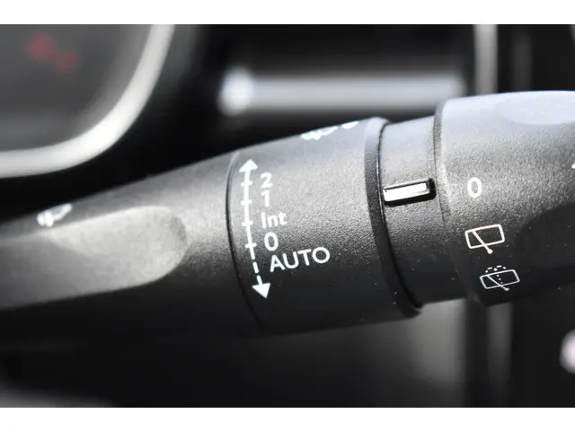 Citroën C3 PureTech 110 S&S Shine 2018 Benzine 15