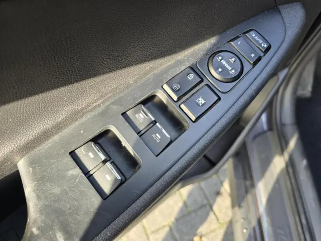 Hyundai Tucson 1.6 VERKOCHT 2018 Benzine 11