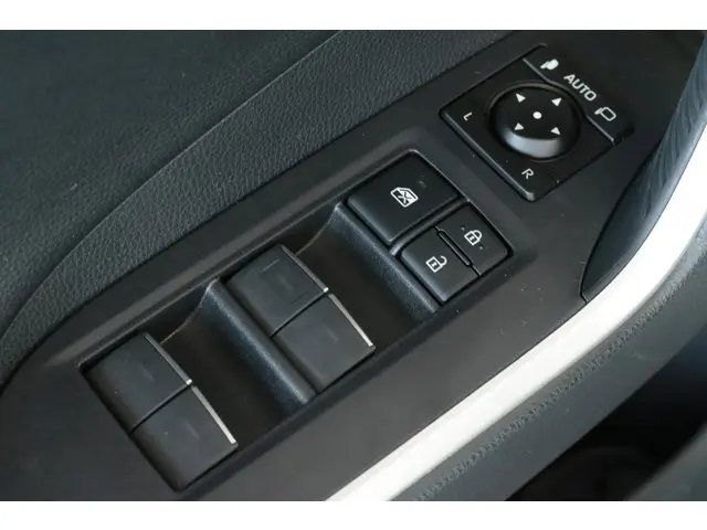 Toyota RAV4 2.5 Hybrid AWD Style, 2022 Hybride Benzine 23