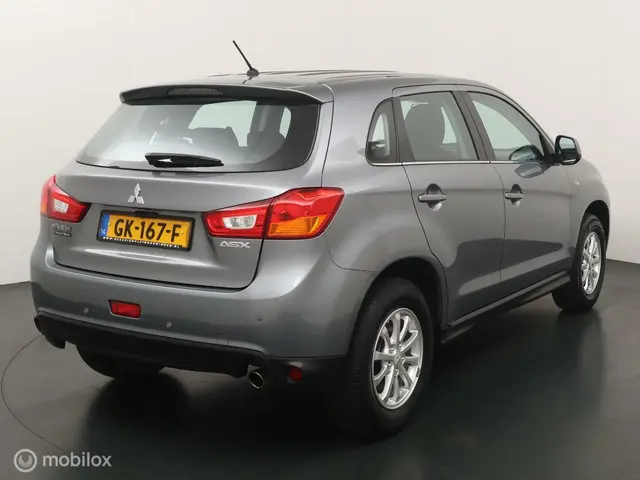 Mitsubishi ASX 1.6 Cleartec Bright 2015 Benzine 5