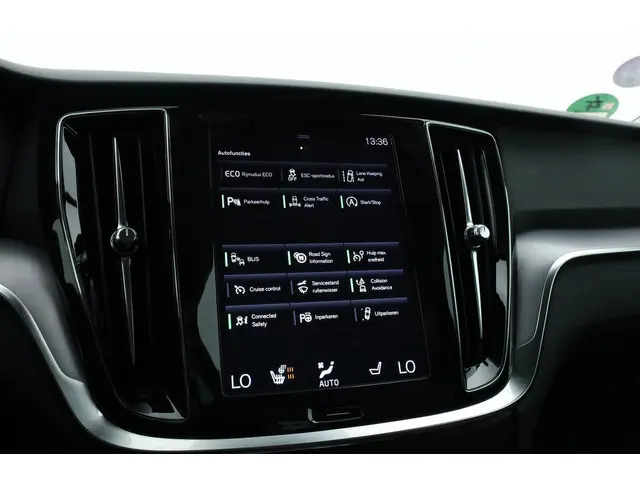 Volvo V60 2.0 T5 Momentum 2019 Benzine 15