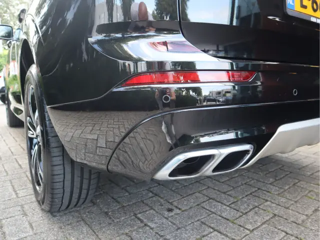 Volvo XC60 2.0 B5 250 PK Momentum Exclusive 2021 Benzine 29