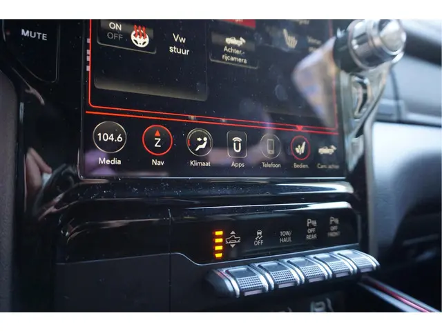 Dodge Ram 1500 5.7 V8 4x4 Rebel Sport 2020 LPG/Gas 34