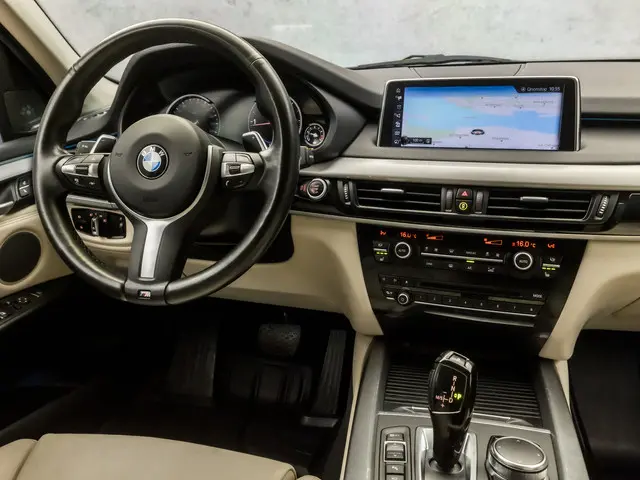 BMW X5 xDrive25d High Executive M Sport 2016 Diesel 7