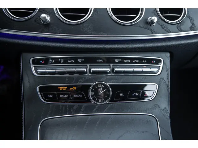 Mercedes-Benz E-Klasse 200 Premium Plus 2018 Benzine 15
