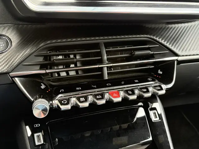 Peugeot e-2008 EV GT 50 kWh 2021 Elektrisch 17