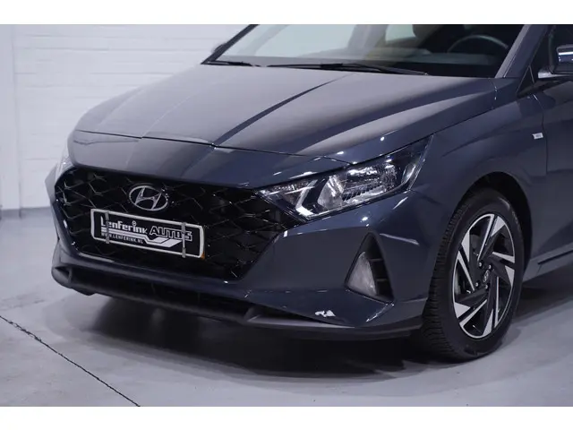 Hyundai i20 1.0 T-GDI Trend Mild Hybrid 2023 Benzine 12