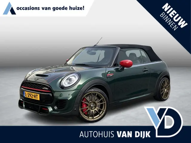 MINI Cooper Cabrio 2.0 John Works Chili 2017 Benzine