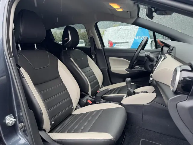 Nissan Micra 0.9 IG-T Tekna 2017 Benzine 11
