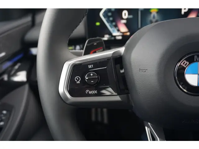 BMW 5 Serie Sedan 520i 2025 Benzine 15