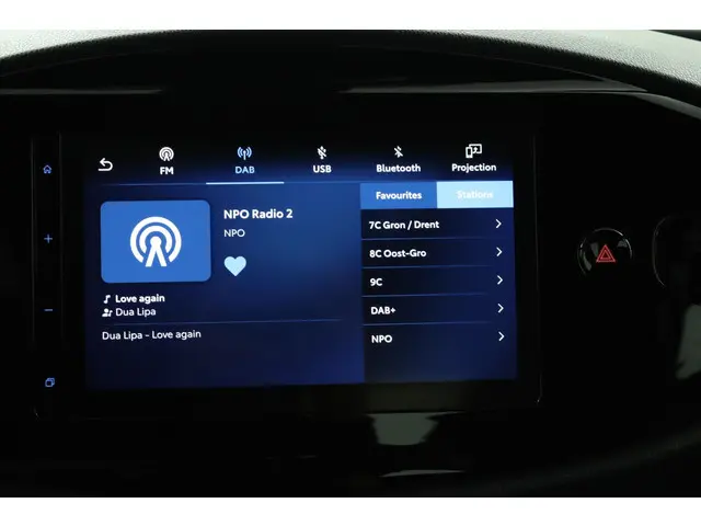 Toyota Aygo X 1.0 VVT-i MT Play 2024 Benzine 8