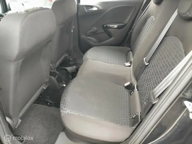 Opel Corsa 1.4 airco 5 deuren apk 2015 Benzine 14