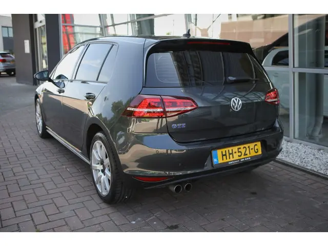 Volkswagen Golf 1.4 TSI GTE 2015 Hybride Benzine 22