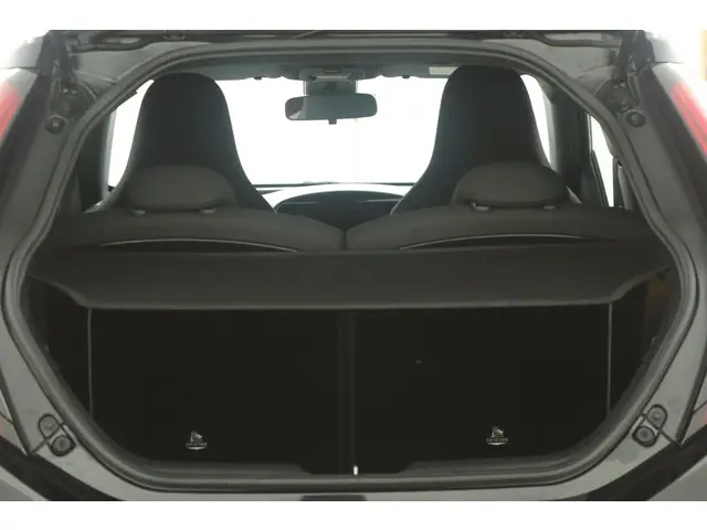 Toyota Aygo X 1.0 VVT-i MT Pulse 2024 Benzine 23