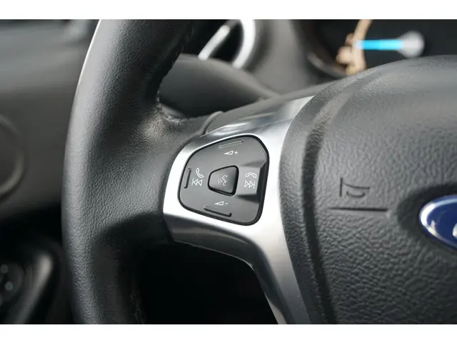 Ford Fiesta 1.0 Style Ultimate 2016 Benzine 24