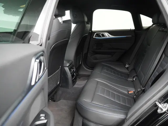 BMW i4 M50 High Executive 84 kWh 2022 Elektrisch 14