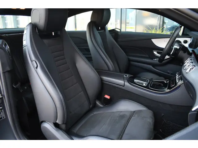 Mercedes-Benz E-Klasse Coupé 200 AMG Line 2020 Benzine 56