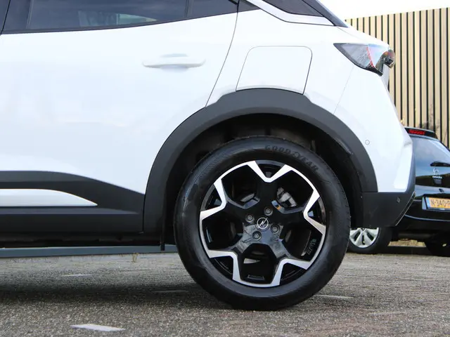Opel Mokka 1.2 Turbo Ultimate 2024 Benzine 23