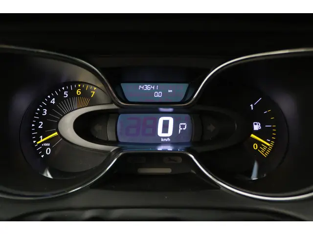 Renault Captur 1.2 TCe Dynamique Automaat 2013 Benzine 4