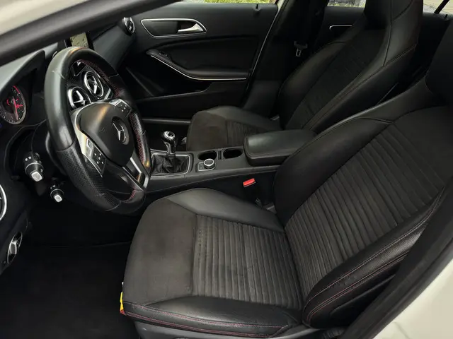 Mercedes-Benz A-Klasse 180 AMG 2014 Benzine 6