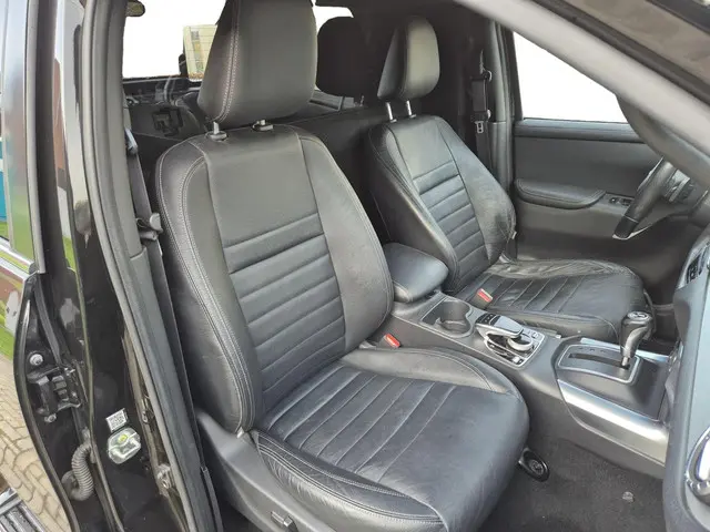 Mercedes-Benz X-Klasse 350 d 4-MATIC Power 2018 Diesel 10