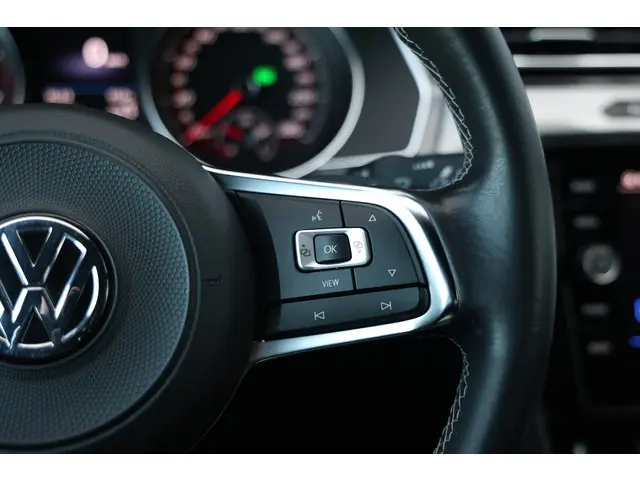 Volkswagen Arteon 2.0 TSI 190PK R-Line 2020 Benzine 39