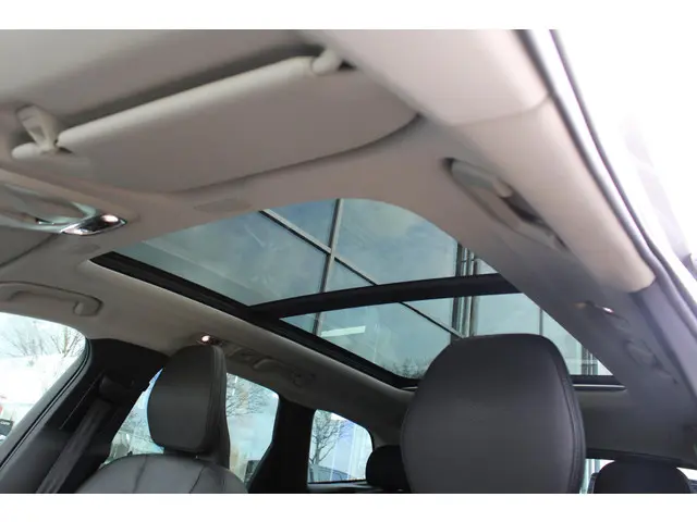 Volvo XC60 2.0 B5 Momentum Exclusive 2021 Benzine 40