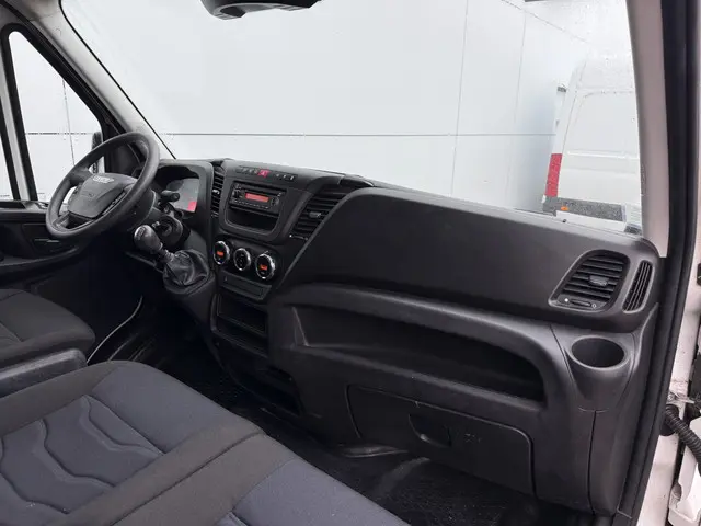 Iveco Daily 35S14 2.3 2019 Diesel 9