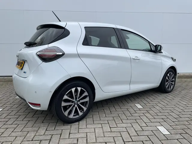 Renault ZOE R135 Intens 52 kWh 2021 Elektrisch 10