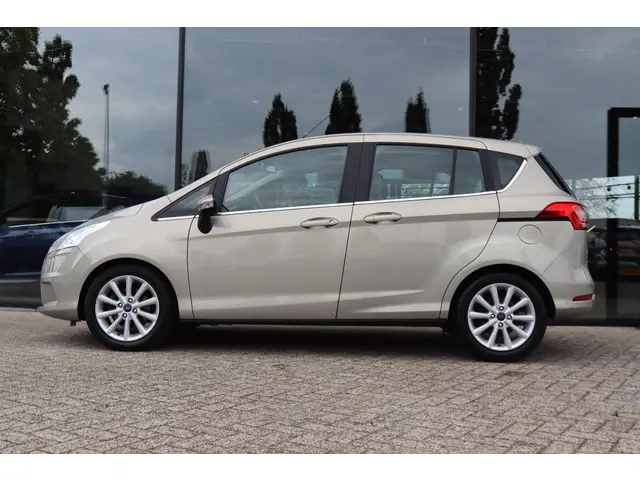 Ford B-MAX 1.0 ECOBOOST TITANIUM 2015 Benzine 8