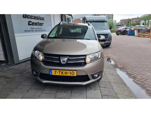Dacia Logan MCV 0.9 TCe Prestige 2014 Benzine 4