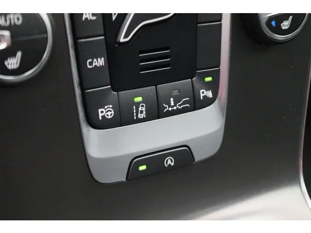 Volvo V40 Cross Country 1.6 T4 Summum 2014 Benzine 48