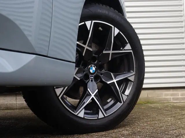 BMW X3 20 xDrive 2025 Benzine 7