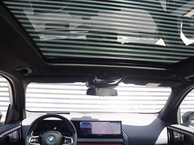 BMW X3 30e xDrive 2025 Hybride Benzine 33