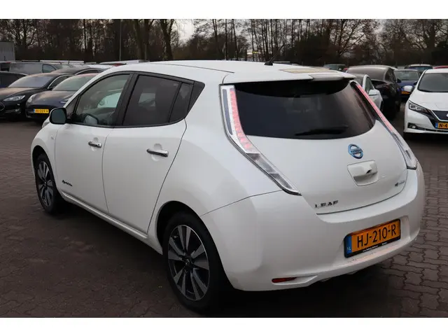Nissan Leaf Tekna 24 kWh 2015 Elektrisch 8