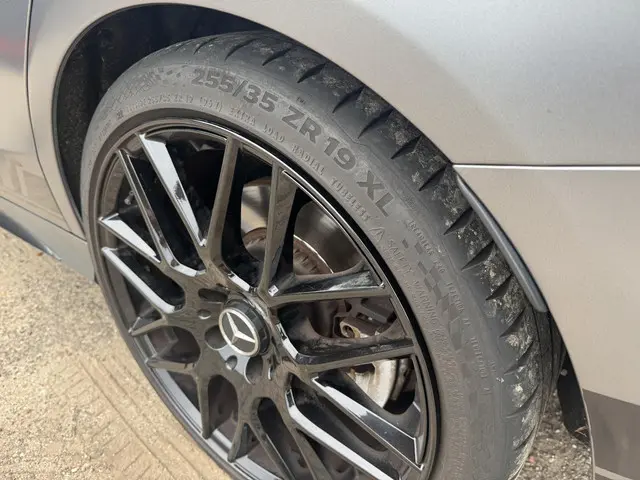 Mercedes-Benz C-Klasse AMG 43 4MATIC 2017 Benzine 20