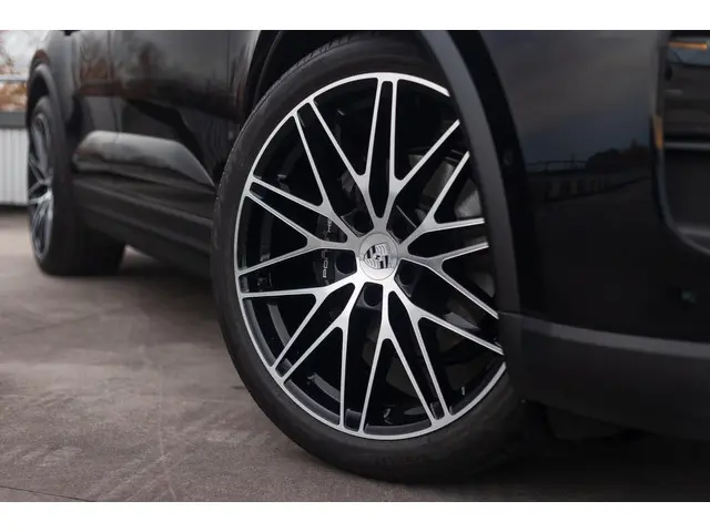 Porsche Macan 4 (nw pr 129K) 2024 Elektrisch 4