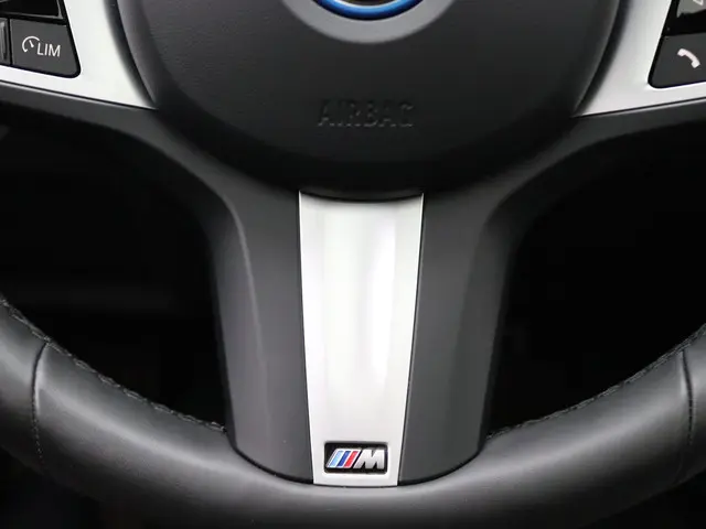 BMW 3 Serie Touring 330e xDrive 2024 Hybride Benzine 18