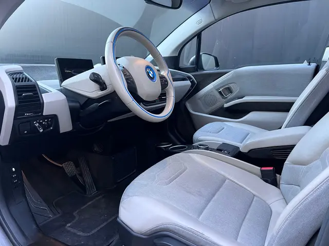 BMW i3 Range Extender 2014 Hybride Benzine 14