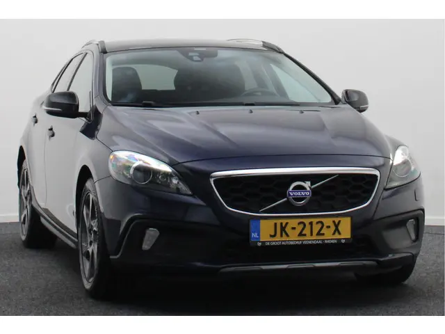 Volvo V40 Cross Country 1.6 T4 Summum 2013 Benzine 22