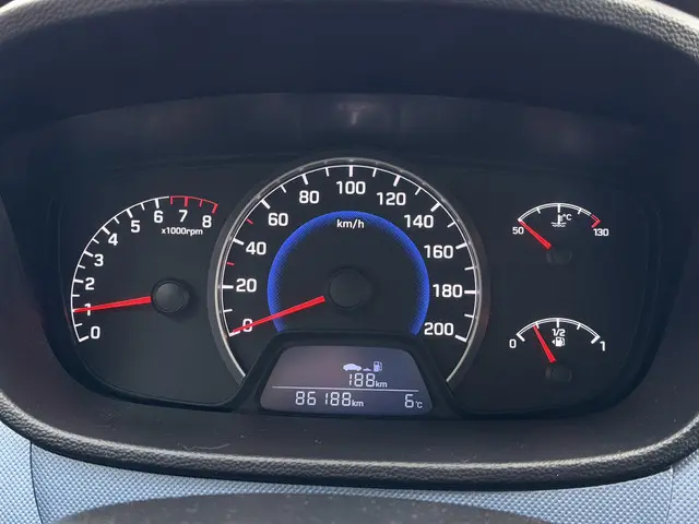 Hyundai i10 1.0i i-Motion Comfort Plus 2016 Benzine 12