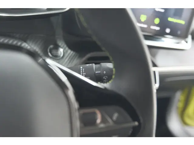 Peugeot 208 PureTech 100 GT 2024 Benzine 36