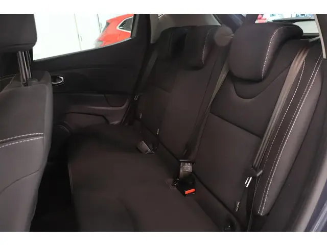 Renault Clio 0.9 TCe Limited 2019 Benzine 8